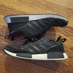 2018 Adidas Originals Boston Super X R1 Boost (no box]